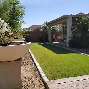 Near Freeways And Airport Homestay Phoenix